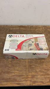lot 32 image: Delta MultiChoice Universal TubShower Valve 134900