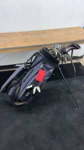 lot 51 image: Used Golf Club Set with Callaway Bag and Accessories