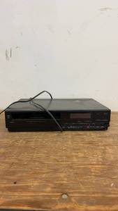 lot 111 image: Collection of 2 Sony Video Cassette Players
