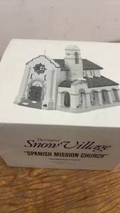 lot 173 image: The Original Snow Village Spanish Mission Church 1990 Collectible