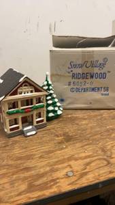 lot 203 image: Vintage 1986 Snow Village Ridgewood House by Department 56