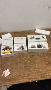 lot 205 image: Set of 3 The Original Snow Village Ceramic Figurine Collections