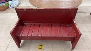 lot 265 image: Vintage Red Wood Bench with Casters