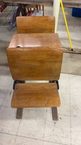lot 277 image: Antique Cast Iron and Wood School Desk with Double Seating