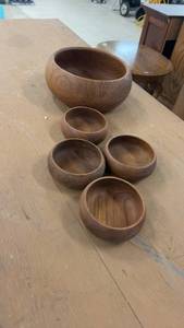 lot 311 image: Set of 5 Wooden Nesting Bowls with Natural Finish