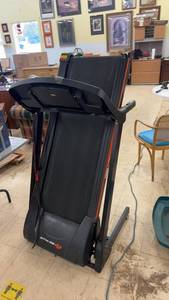 lot 316 image: Goplus 2.25HP Foldable Electric Treadmill with Incline and LED Display