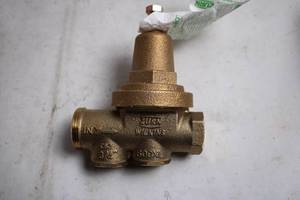 lot 19 image: Zurn Wilkins 34 Pressure Reducing Valve Model 34-600XL