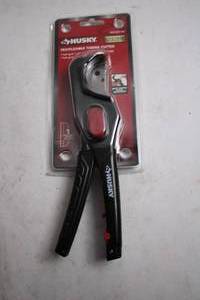 lot 51 image: Husky PEXFlexible Tubing Cutter