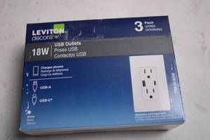 lot 90 image: Leviton Decora 3-Pack 18W USB Outlets with USB-A and USB-C Ports