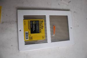 lot 171 image: Everbilt 10 x 6 inch Baseboard Air Return