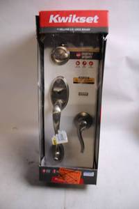 lot 236 image: Kwikset SmartKey Security Handle Set with Deadbolt