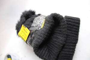 lot 258 image: Firm Grip Womens Knit Beanie - Soft Cable-Knit with Faux Fur Pom