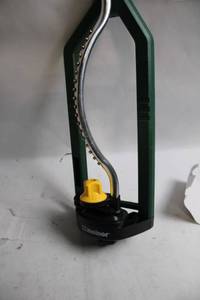 lot 276 image: Melnor Oscillating Sprinkler with Adjustable Spray Jet