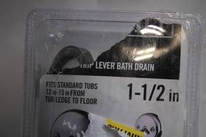 lot 279 image: Trim Lever Bath Drain with Chrome Trim for Standard Tubs