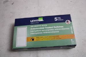 lot 376 image: 5 Pack Leviton Antimicrobial Treated Switches 15A, 120277V ACCA