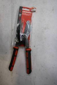 lot 379 image: Crescent 2-Piece Aviation Snips Set