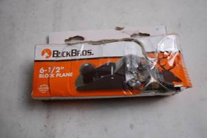 lot 380 image: Buck Bros. 6-12 Block Plane in Damaged Packaging