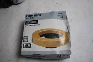 lot 389 image: Extra Thick Everbilt Wax Ring with Flange for Easy Alignment