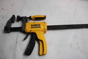 lot 432 image: DeWalt Tough-Series Heavy-Duty Bar Clamp
