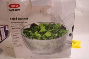 lot 439 image: OXO Good Grips Salad Spinner
