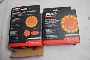 lot 456 image: PIP Emergency LED & Magnetic Safety Lights - Set of 2