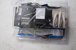 lot 496 image: Siemens Circuit Breaker Switch Unopened