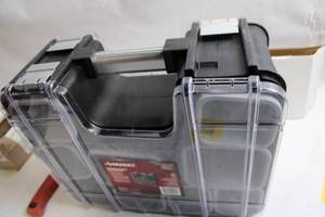 lot 499 image: Husky Double-Sided Organizer with Heavy-Duty Latches