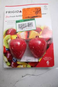 lot 475 image: Frigidaire PureFresh Refillable Produce Saver Refill