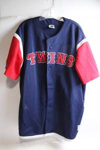 lot 19 image: Minnesota Twins Dynasty 2XL Baseball Jersey