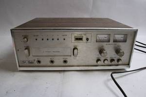 lot 34 image: Fisher Studio Standard 8 Track Recorder Model ER-812