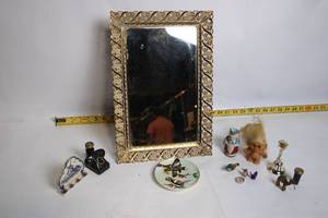 lot 76 image: Collection of Vintage Miniature Figurines and Trinket Dishes