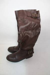 lot 105 image: Pair of Brown Leather Knee-High Boots with Buckle Detail