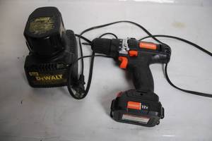 lot 141 image: Warrior 12V Cordless Drill with DeWalt Charger