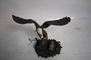 lot 159 image: Eagle Sculpture with Chicks on Wooden Base