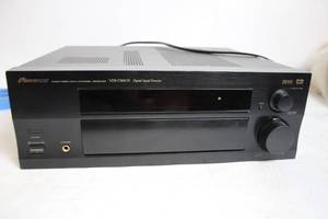 lot B-195 image: Pioneer VSX-D850S AudioVideo Multi-Channel Receiver