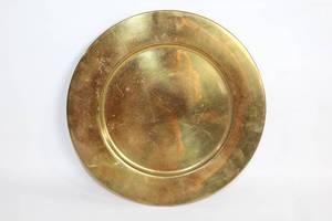 lot 2 image: Vintage Brass Charger Plate 13.5 inches