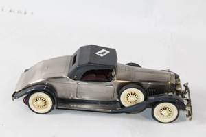 1931 Vintage Model Car Diecast Collectible
