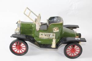 Vintage 1981 Jim Beam Model T Ford Decanter