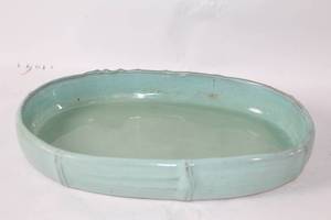 lot 187 image: Oval Celadon Ceramic Platter by Krahn