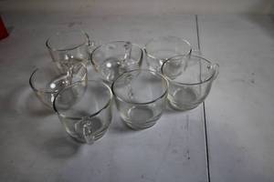 lot 205 image: Set of 6 Clear Glass Coffee Mugs