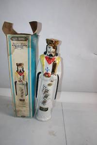 lot 215 image: Ezra Brooks Red Spade Whiskey Decanter King of Clubs