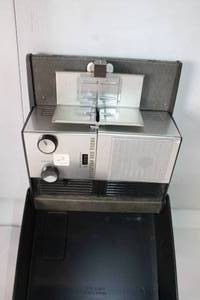 lot A-225 image: Kodak 500 Vintage 8mm Film Projector with Custom Case