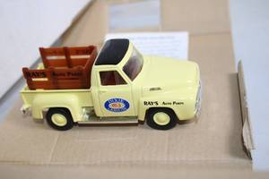 lot 259 image: Vintage Matchbox Dixie Gasoline and Rays Auto Parts Diecast Truck