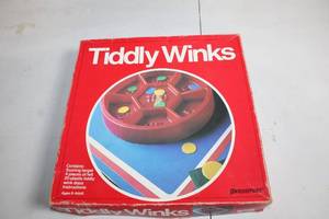 lot 274 image: Pressman Tiddly Winks Game Set for Ages 6 to Adult