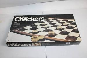 lot 275 image: Vintage Wooden Checkers Set by Pressman