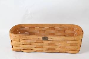 lot 283 image: Peterboro Basket Co. Handmade Wooden Basket