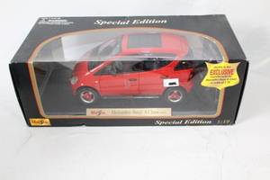 lot 427 image: Maisto Special Edition 118 Scale Mercedes-Benz A-Class Model Car