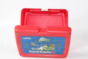 lot 454 image: Vintage Pound Puppies Lunch Box by Thermos