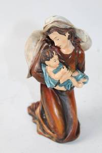 lot 493 image: Vintage Mother and Child Ceramic Figurine