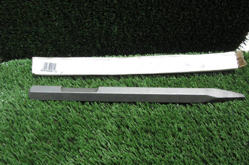 lot 24 image: Ironton Demolition Hammer Chisel (1-18in. hex shank pointed steel chisel)